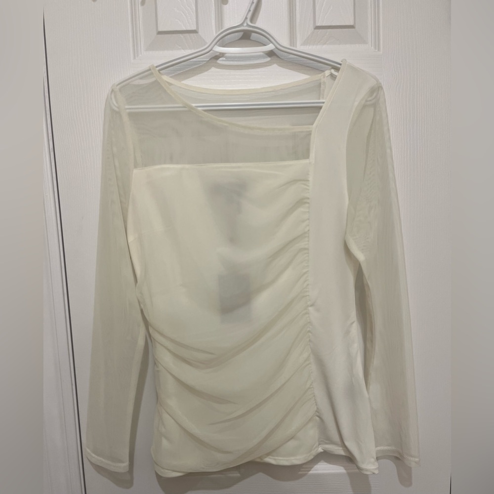 NWT DKNY White Ruffled Top